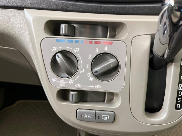 DAIHATSU MIRA e:S 2013