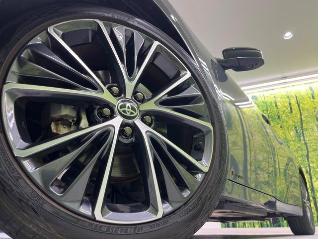 TOYOTA PRIUS 4WD 2023