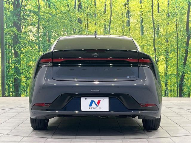 TOYOTA PRIUS 4WD 2023