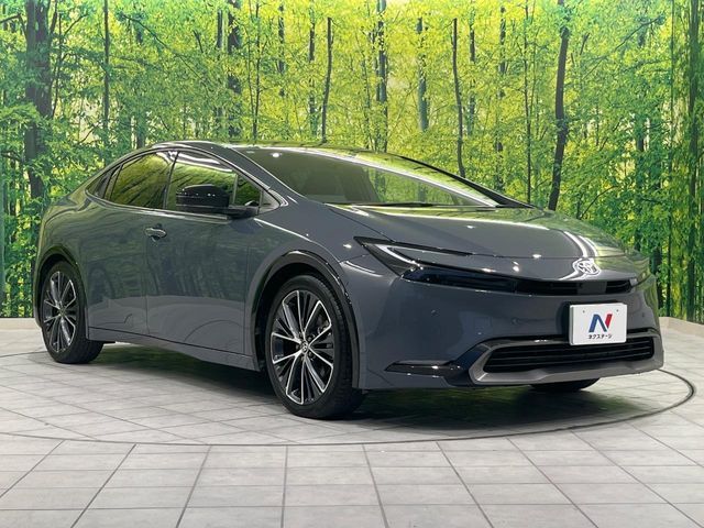 TOYOTA PRIUS 4WD 2023