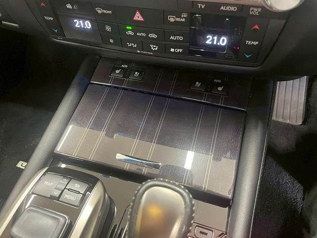 TOYOTA LEXUS GS200t 2016