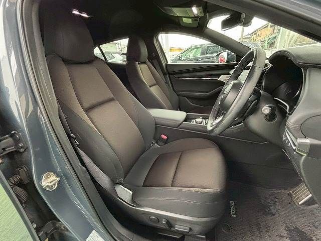 MAZDA MAZDA3 FASTBACK 2020