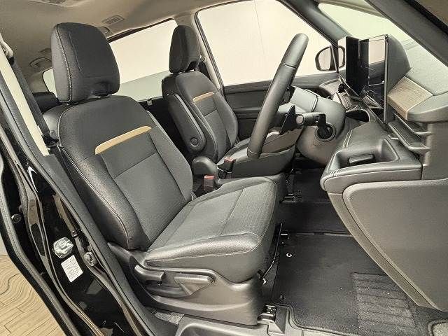 NISSAN SERENA  WG 2023