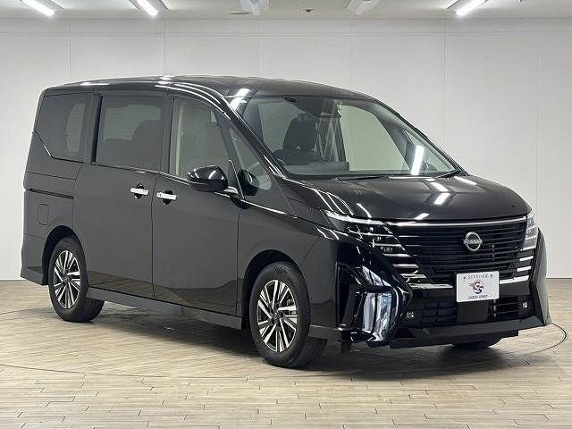 NISSAN SERENA  WG 2023