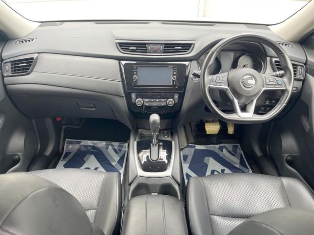 NISSAN X-TRAIL 2WD 2017