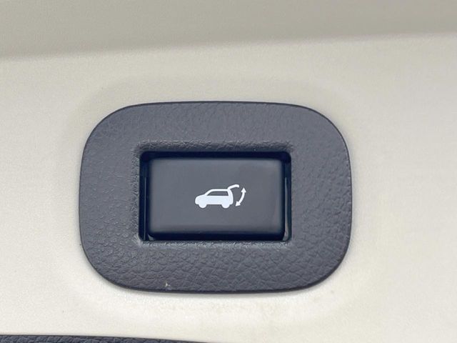 NISSAN X-TRAIL 2WD 2017