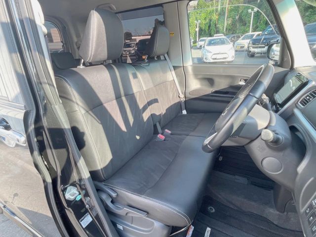 DAIHATSU TANTO CUSTOM 2016