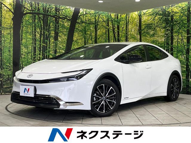 TOYOTA PRIUS 4WD 2023