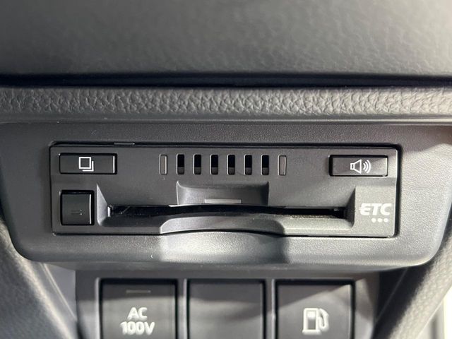 TOYOTA PRIUS 4WD 2023