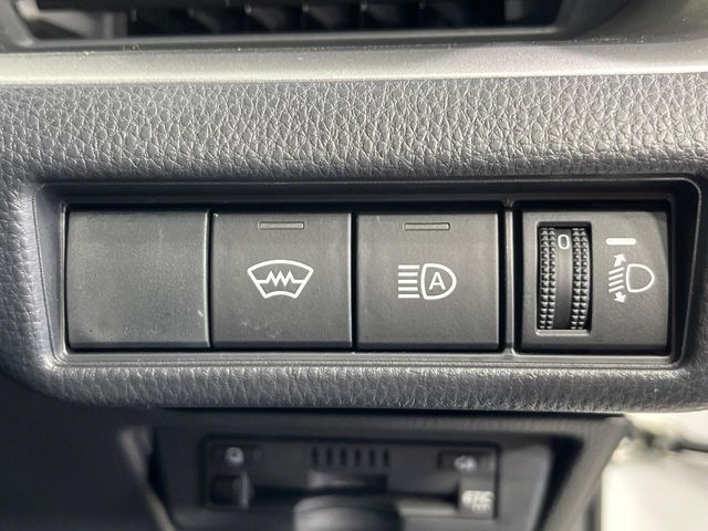 TOYOTA PRIUS 4WD 2023