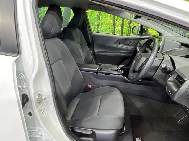 TOYOTA PRIUS 4WD 2023