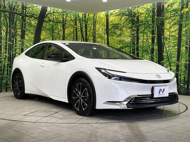 TOYOTA PRIUS 4WD 2023