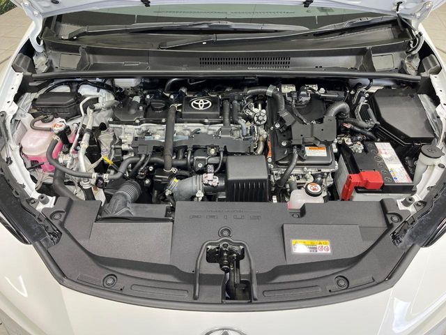 TOYOTA PRIUS 4WD 2023