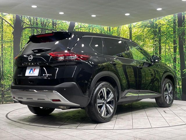 NISSAN X-TRAIL HYBRID 4WD 2024