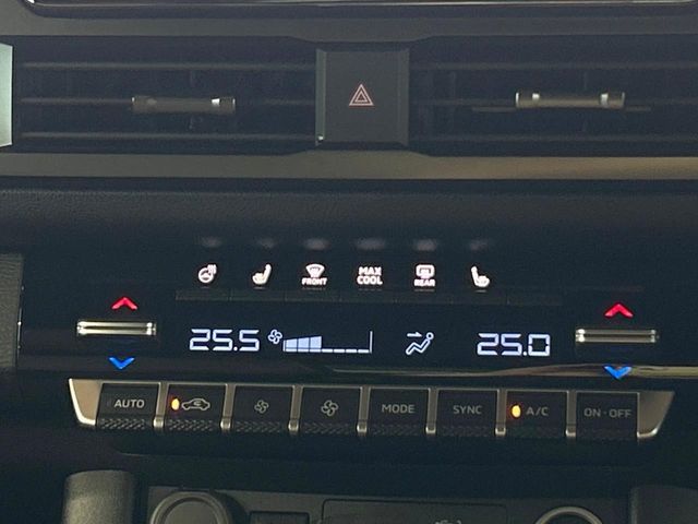 MITSUBISHI TRITON 2024