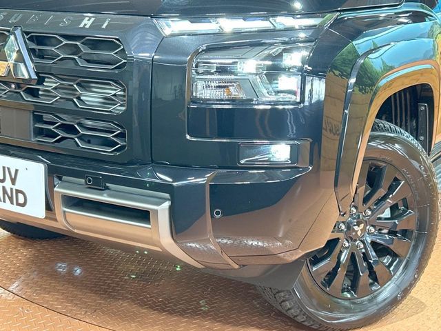 MITSUBISHI TRITON 2024