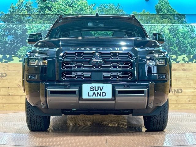 MITSUBISHI TRITON 2024