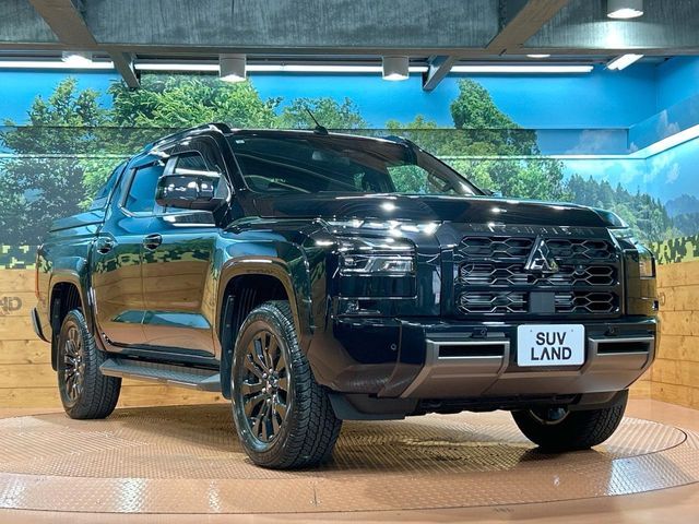 MITSUBISHI TRITON 2024