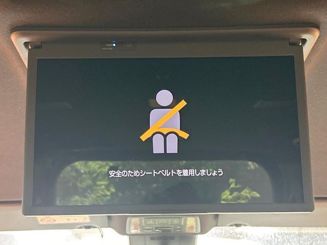 TOYOTA VOXY HYBRID 2023