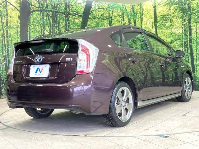 TOYOTA PRIUS 2013