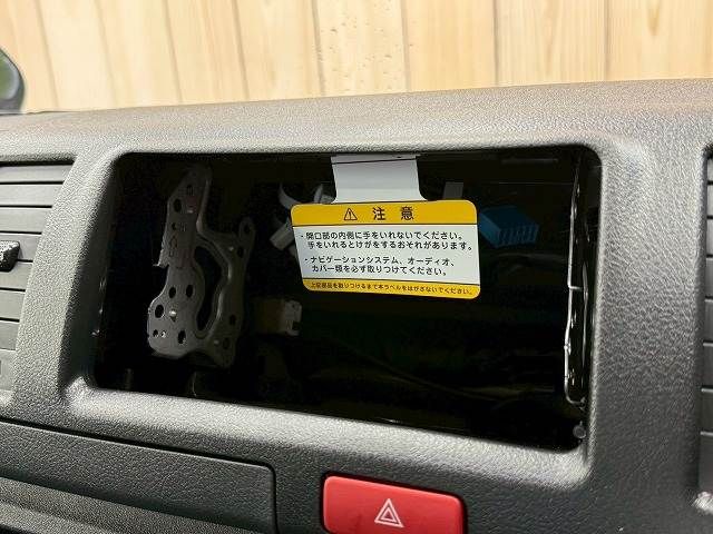 TOYOTA HIACE van 1.15t 2WD 2025