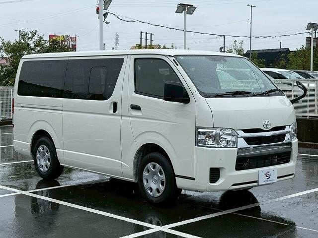 TOYOTA HIACE van 1.15t 2WD 2025