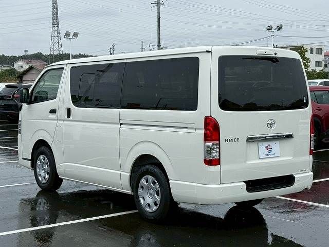 TOYOTA HIACE van 1.15t 2WD 2025