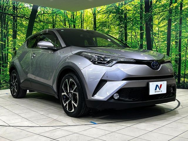 TOYOTA C-HR 2017