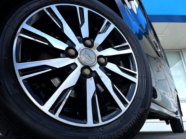 DAIHATSU TANTO CUSTOM 2016