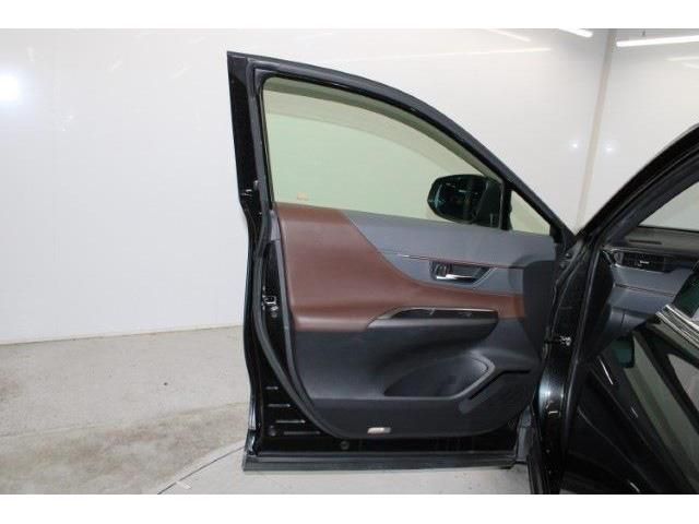 TOYOTA HARRIER HYBRID 2020