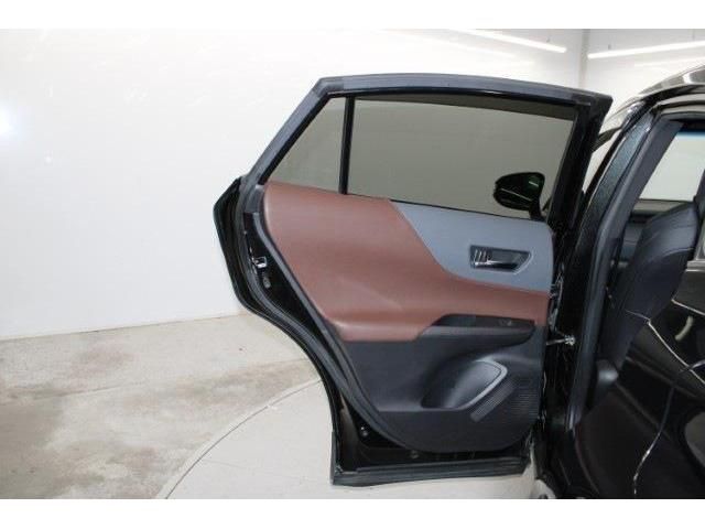 TOYOTA HARRIER HYBRID 2020