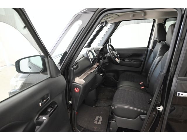 MITSUBISHI DELICA MINI 2023