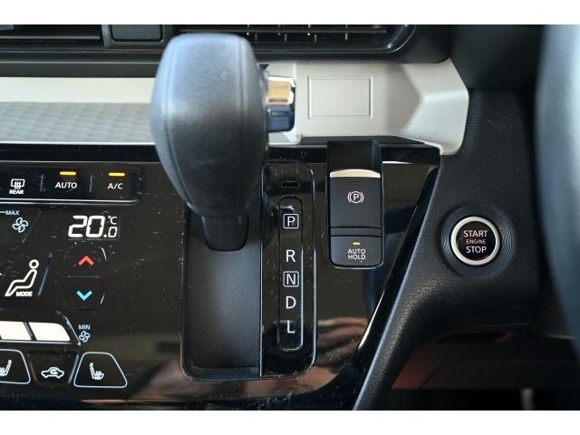 MITSUBISHI DELICA MINI 2023