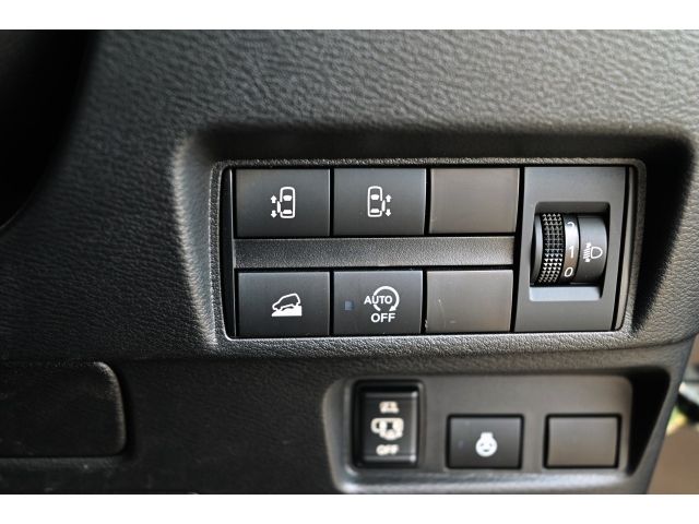 MITSUBISHI DELICA MINI 2023