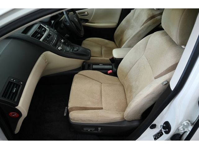 TOYOTA LEXUS HS250h 2014