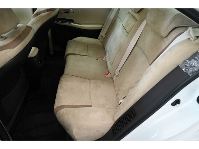 TOYOTA LEXUS HS250h 2014