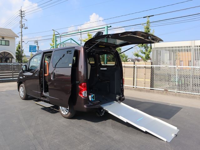 NISSAN NV200 VANETTE van 2024