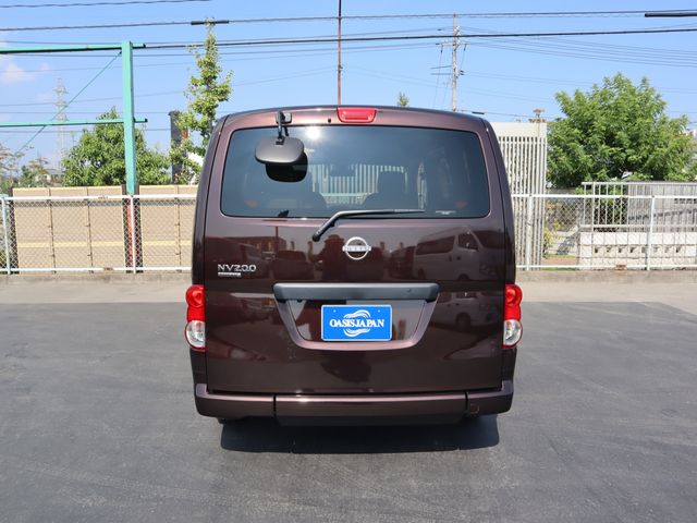 NISSAN NV200 VANETTE van 2024