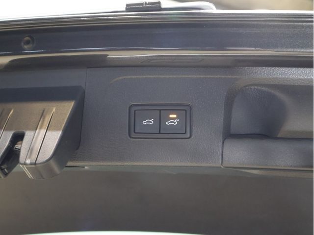 VOLKSWAGEN VOLKSWAGEN PASSAT Alltrack 2019