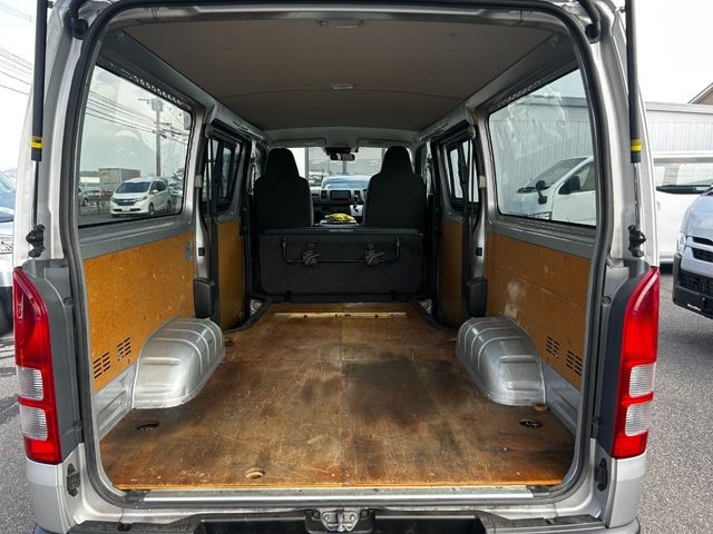 TOYOTA HIACE van 1.25t 2WD 2020