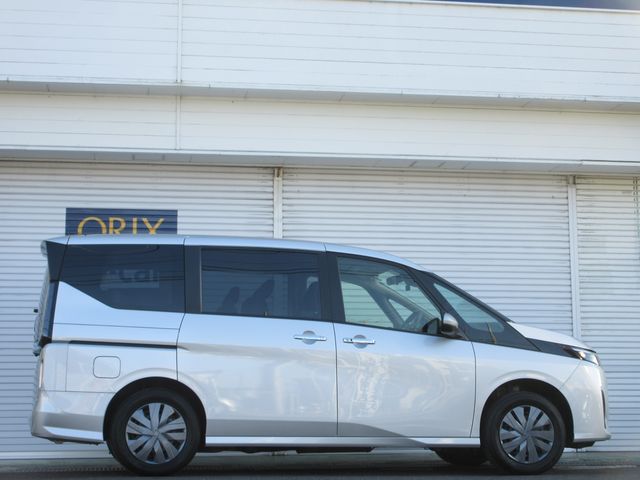 NISSAN SERENA  WG 4WD 2023