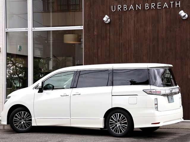 NISSAN ELGRAND 2016