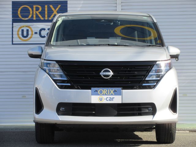 NISSAN SERENA  WG 4WD 2023