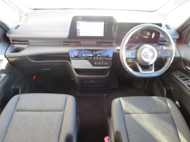 NISSAN SERENA  WG 4WD 2023