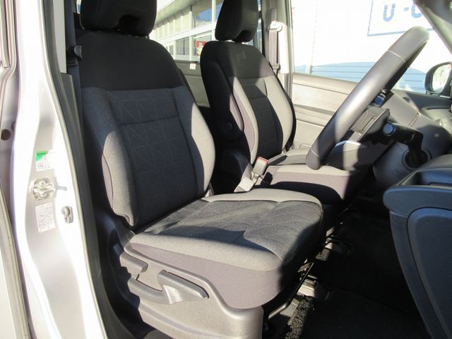 NISSAN SERENA  WG 4WD 2023