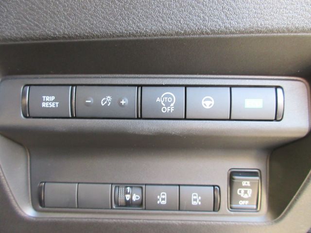 NISSAN SERENA  WG 4WD 2023