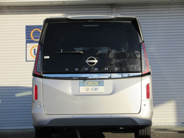 NISSAN SERENA  WG 4WD 2023