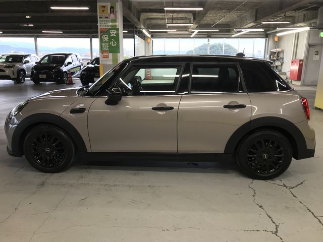 BMW MINI COOPER 5DOOR 2021