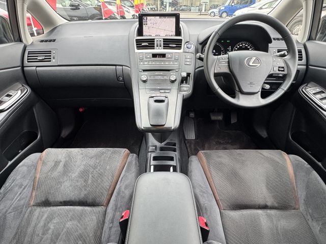 TOYOTA LEXUS HS250h 2015