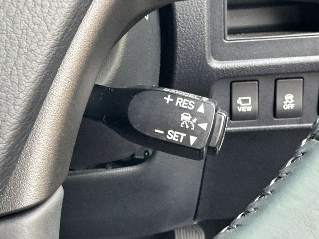 TOYOTA LEXUS HS250h 2015